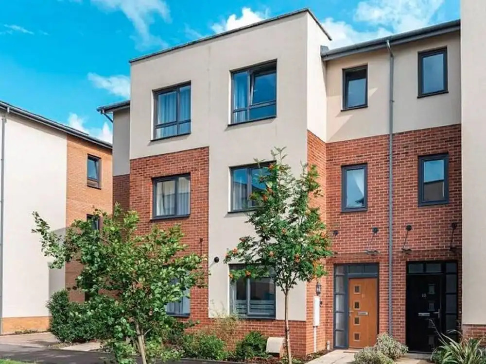 Elegant Holiday Home in Milton Keynes Near Towncentre