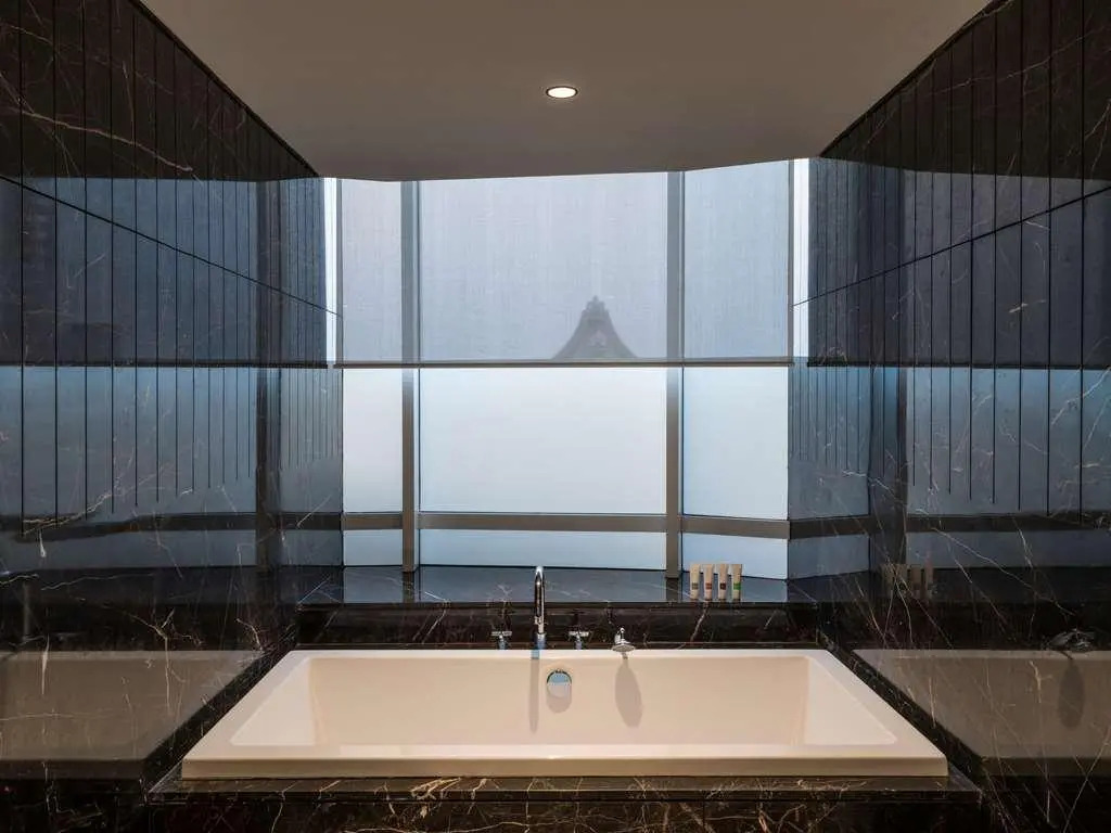 Swissôtel Jakarta PIK Avenue