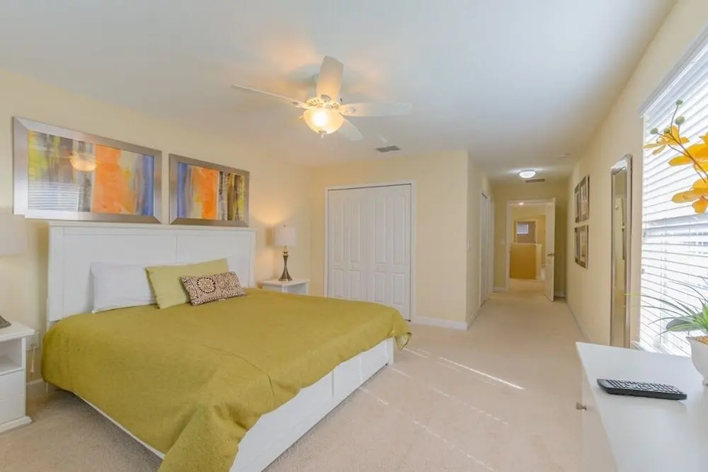 Paradise Palm 5 Bedroom Home