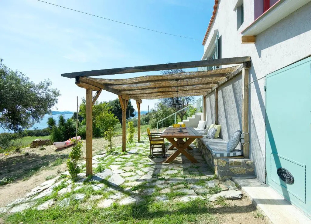 Avaton Farm