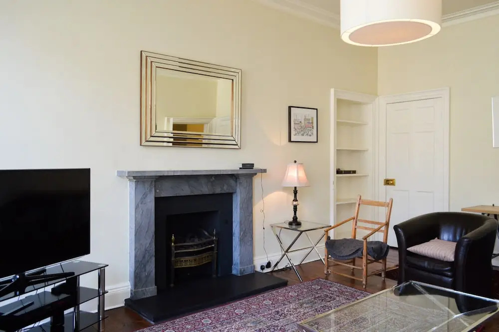2 Bedroom Apartment in Edinburgh New Town