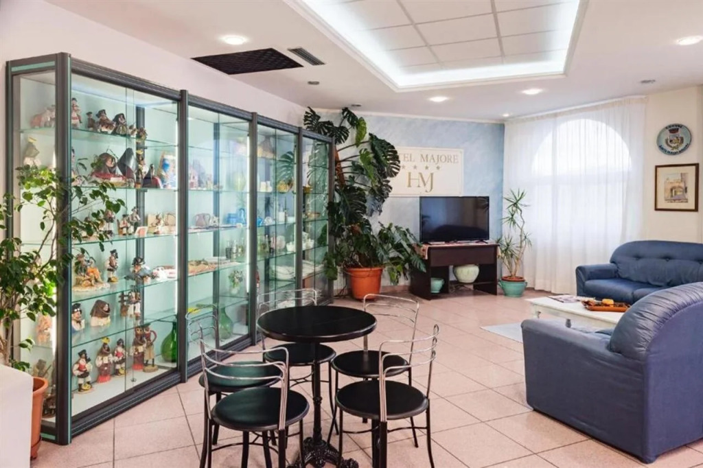 Hotel Majore