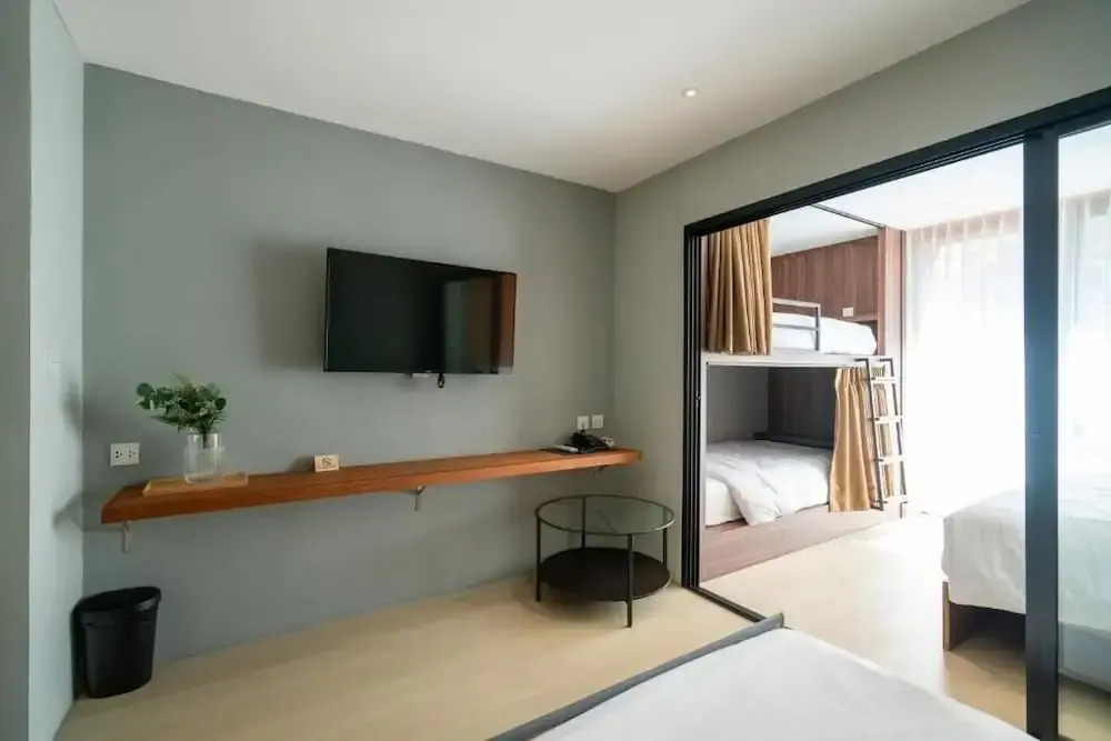 Woodstory Boutique Hotel