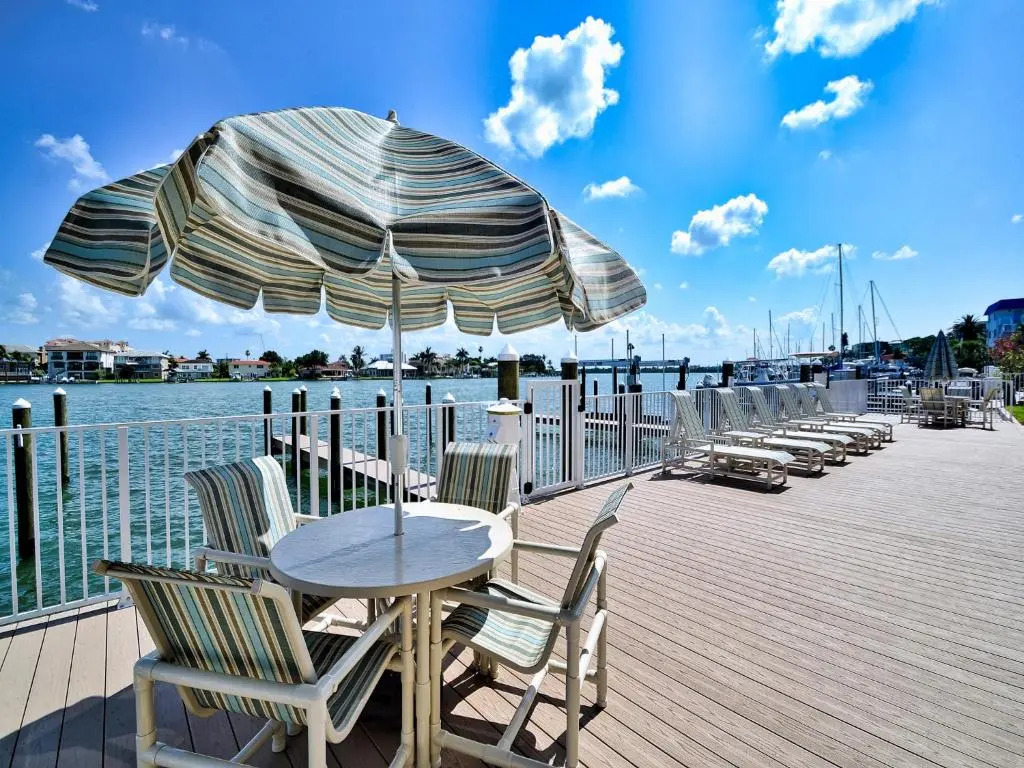 Sandpiper's Cove 303 Waterfront 3 Bedroom 2 Bathroom - Sandpiper's Cove 23146