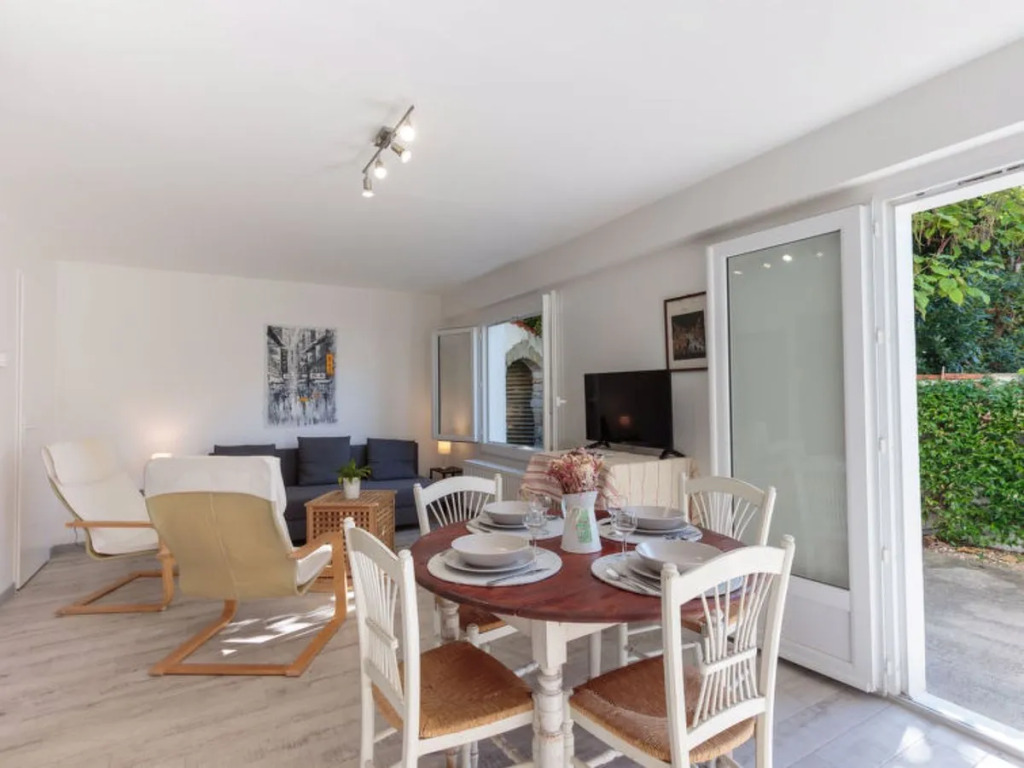 Apartment Les Mâts Saint Palais sur mer 19709