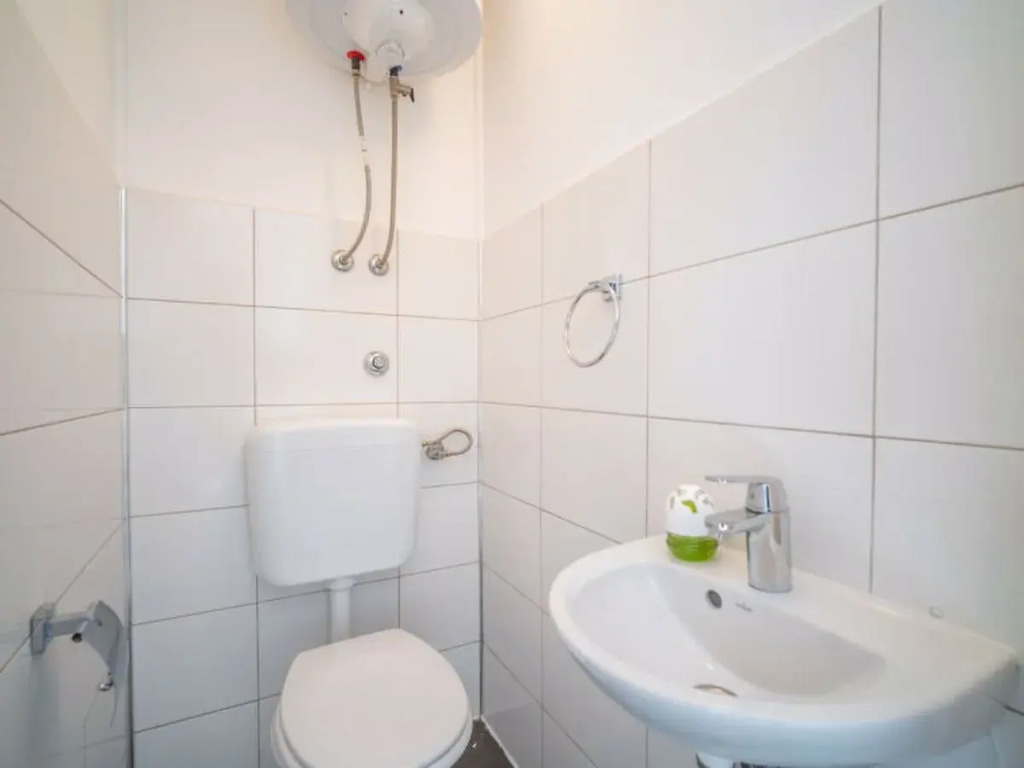 Apartment Šegulja St.Georges-de-Montclard 37370