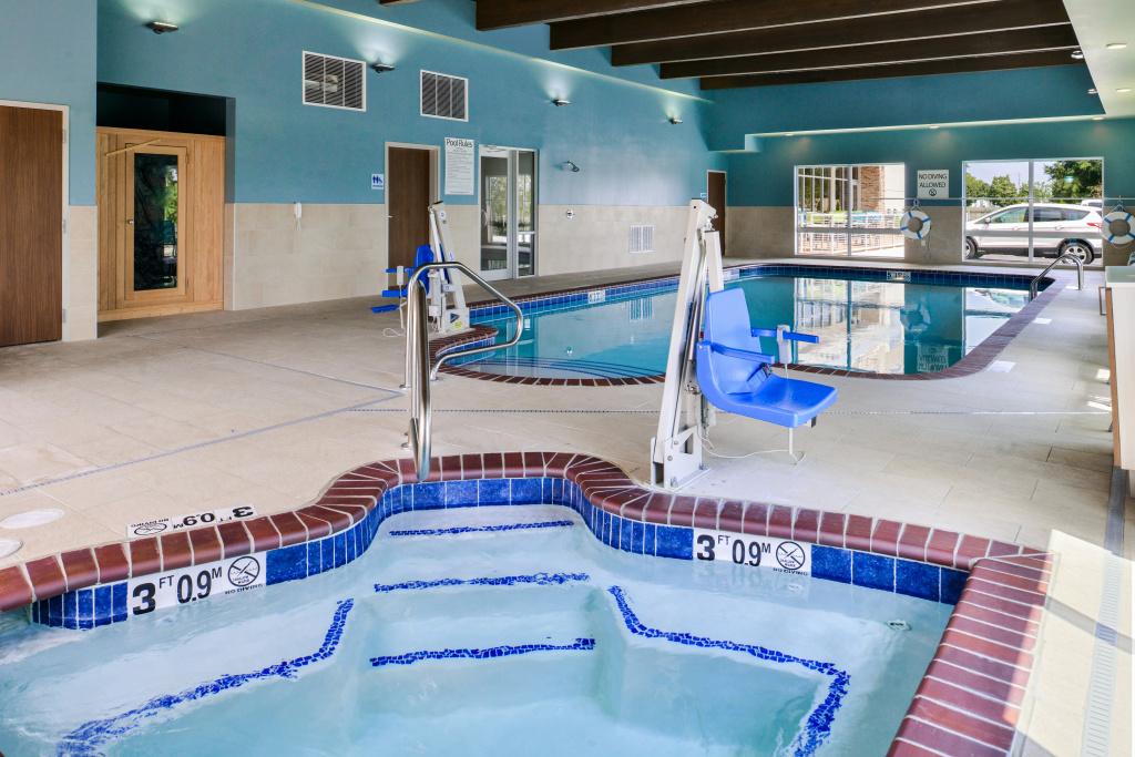 Holiday Inn Express & Suites - Siloam Springs by IHG