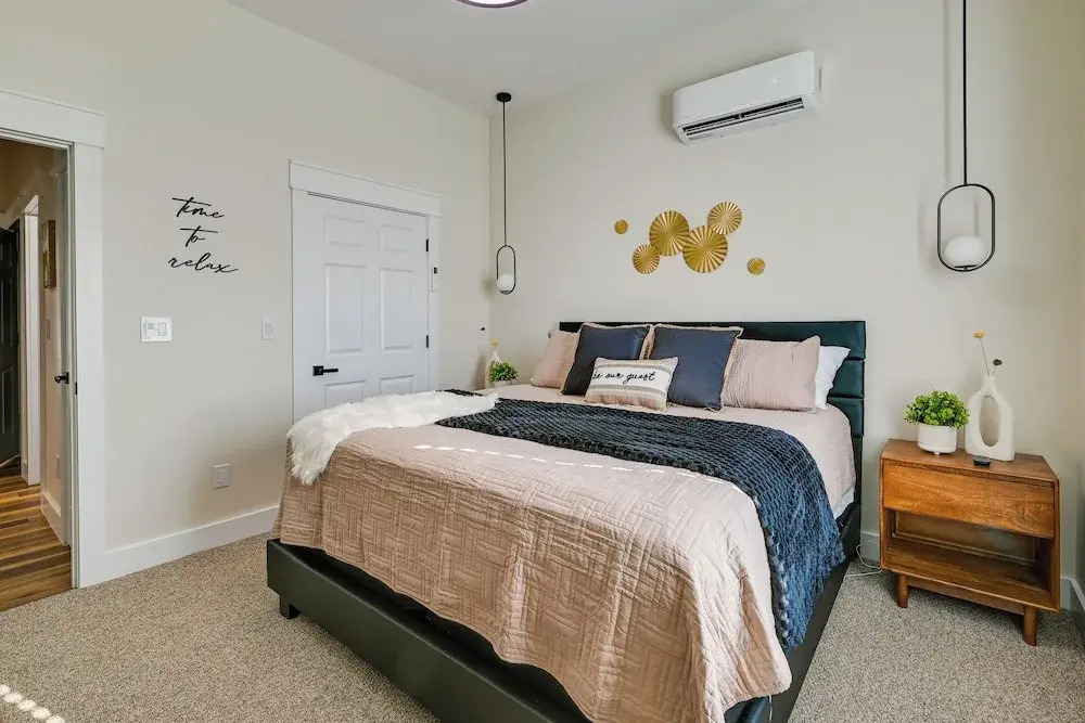 Near CU & Dtwn! Campbellsville Home w/ Game Room