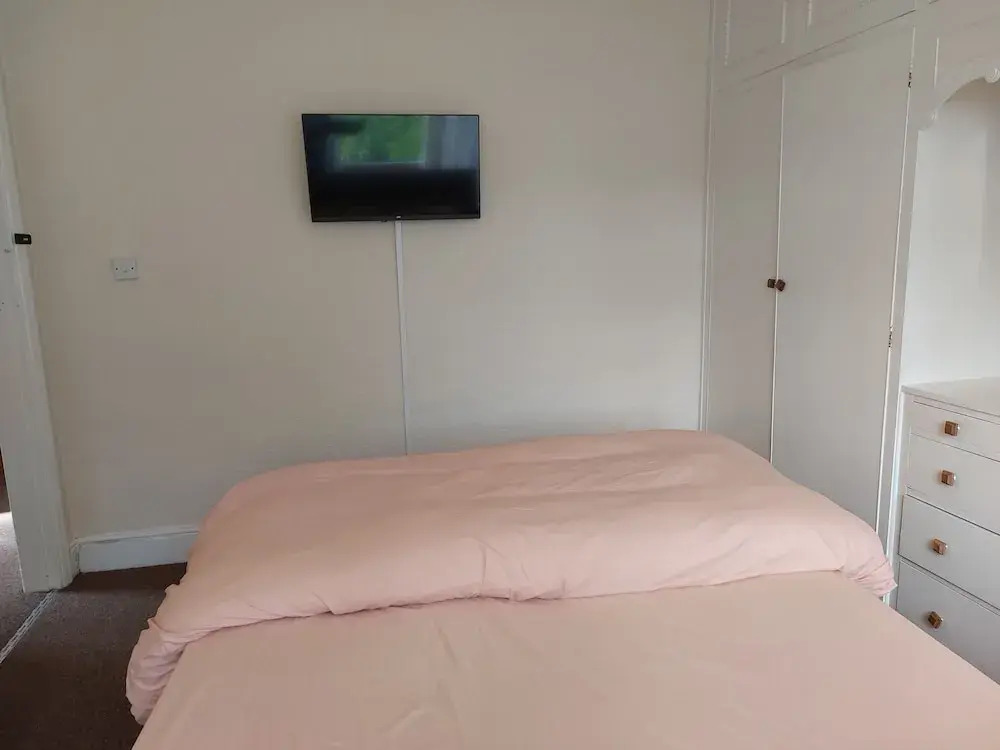 Birmingham Blissful Retreat With 3 Bedrooms