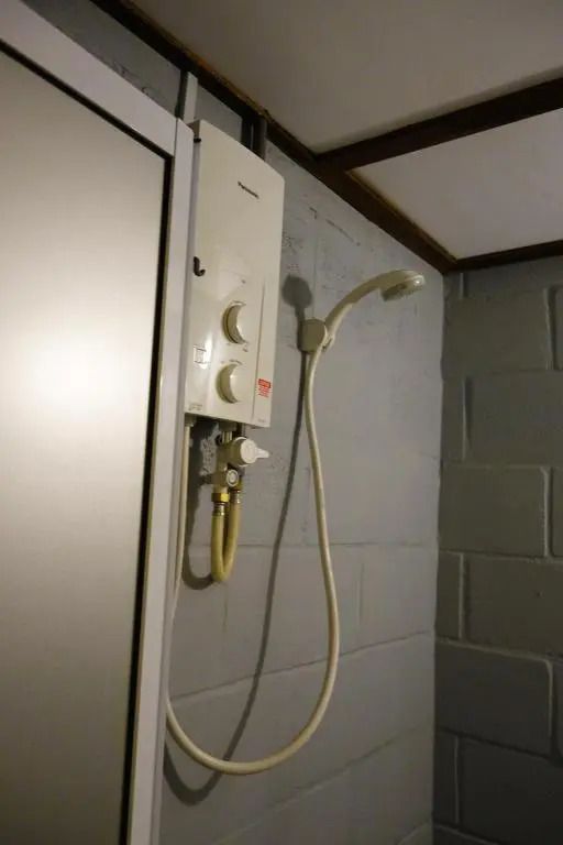 AE Semporna Guesthouse