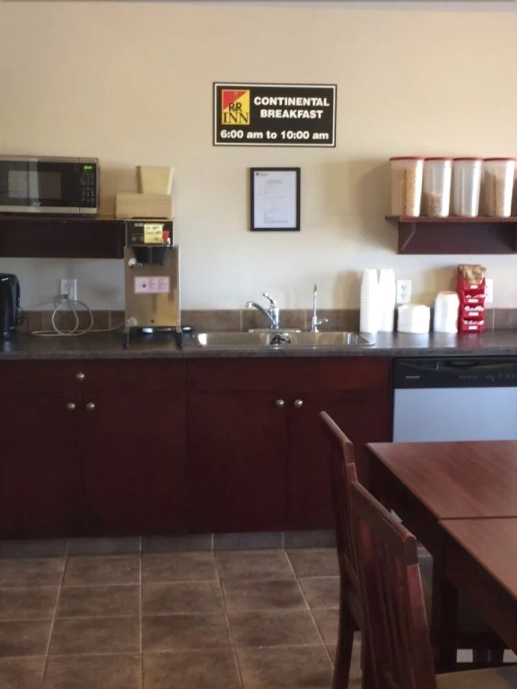 R & R Inn