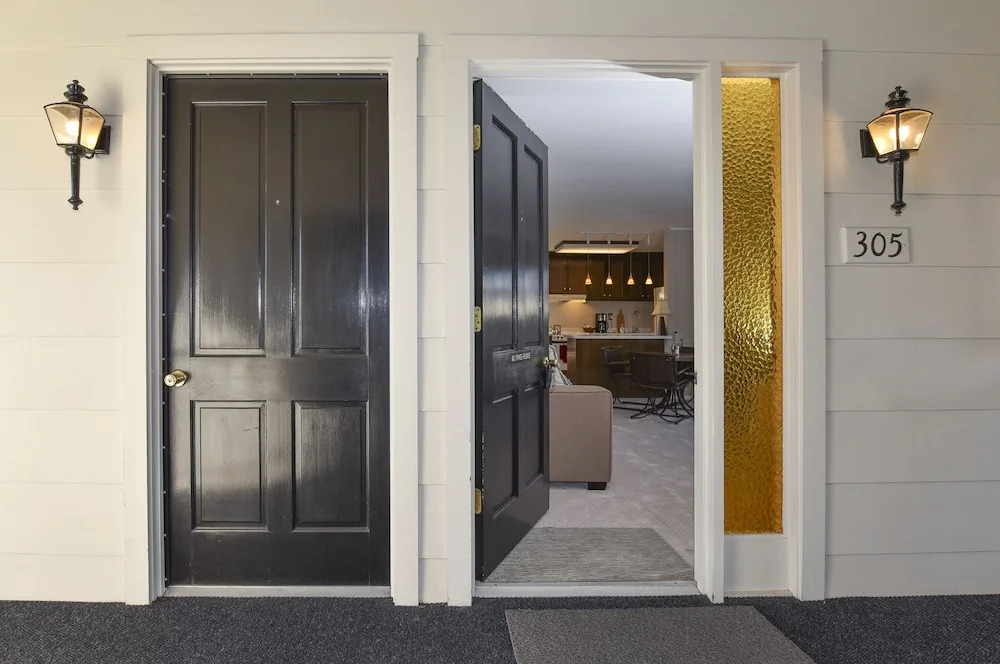 305 Northgate At Silverado In Napa 1 Bedroom Condo by RedAwning