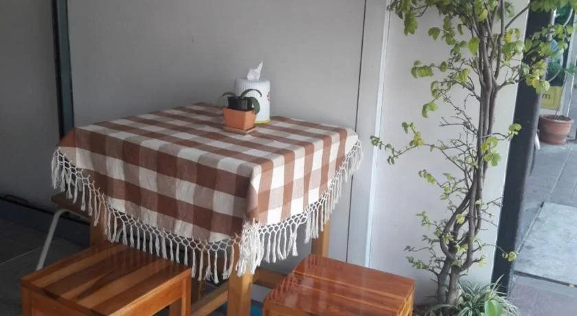 SS Store Bed & Breakfast