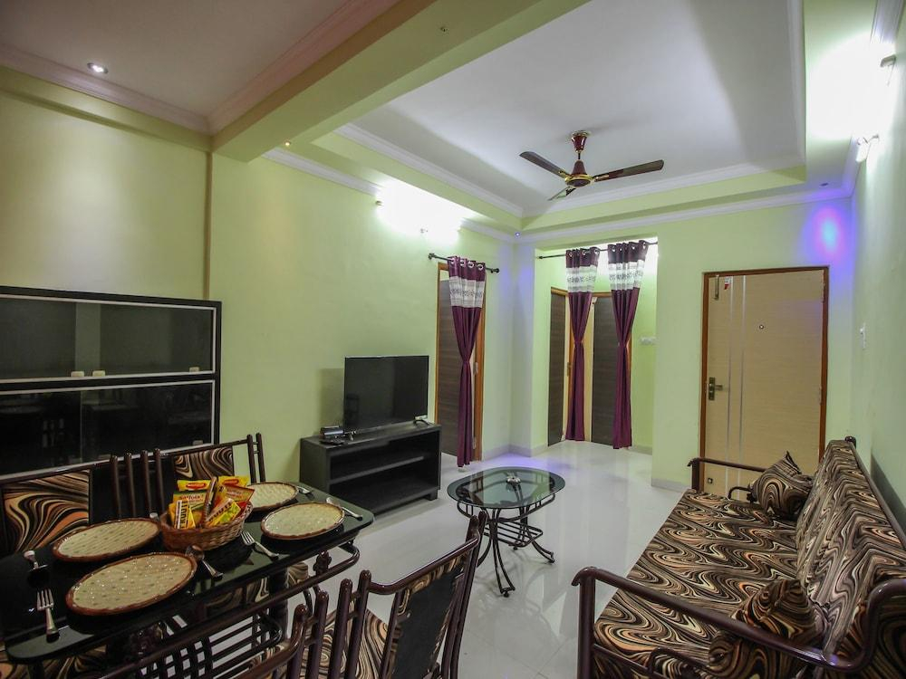 OYO 11074 Home 1BHK Green View Rajbagh Beach