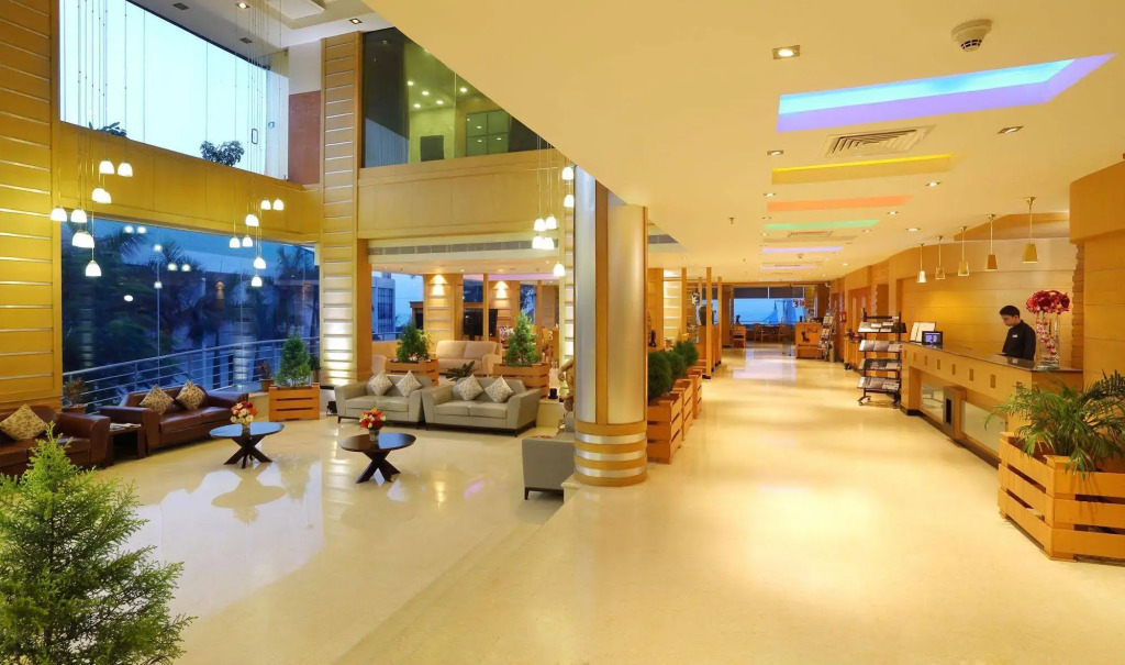 Отель Коллама The Quilon Beach and Convention Center