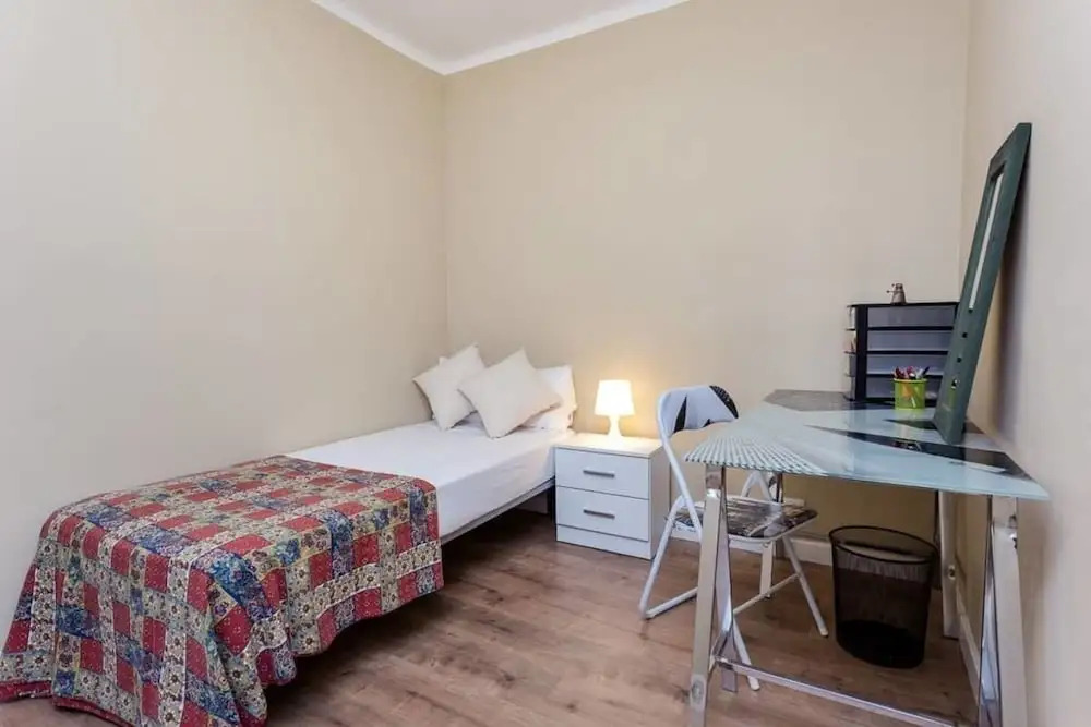 Brand new 3bedroom Flat Next to Fira BCN