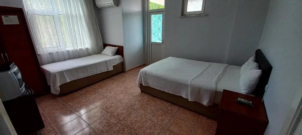 Zeytin Otel Altinoluk