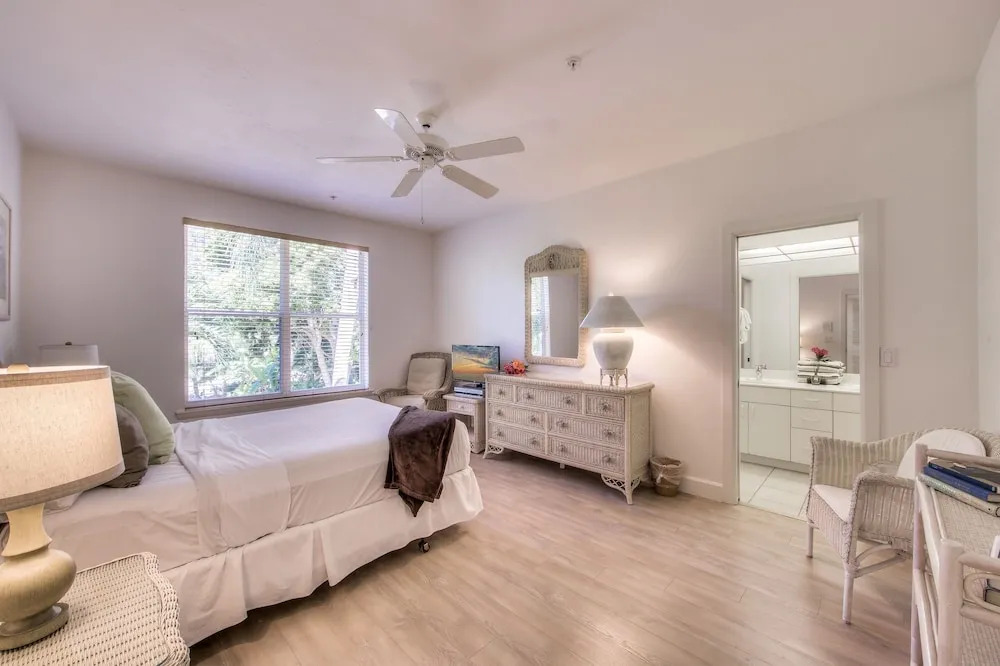 The White Ibis 5 Bedroom Home