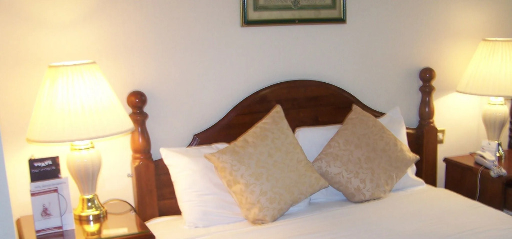 Royal Hotel