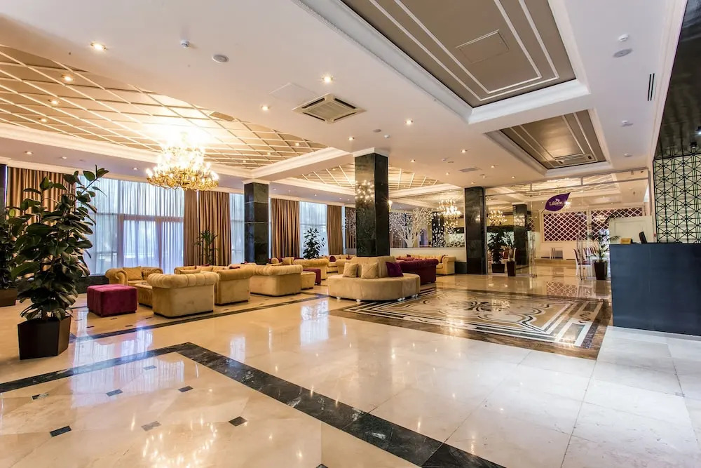 Golden Mir Hotel & Spa