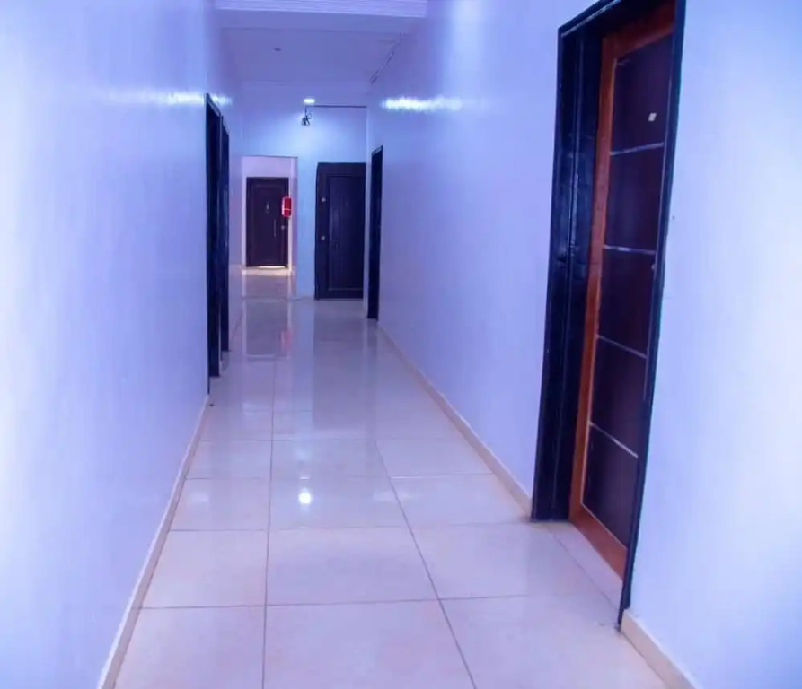 Blumerrit Hotel & Suites