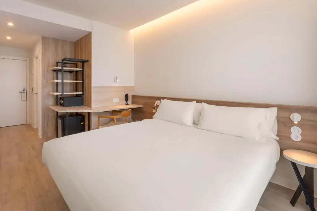 B&B HOTEL Madrid Vallecas La Gavia