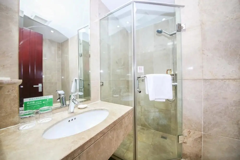 Yuanlai International Serviced Apartment