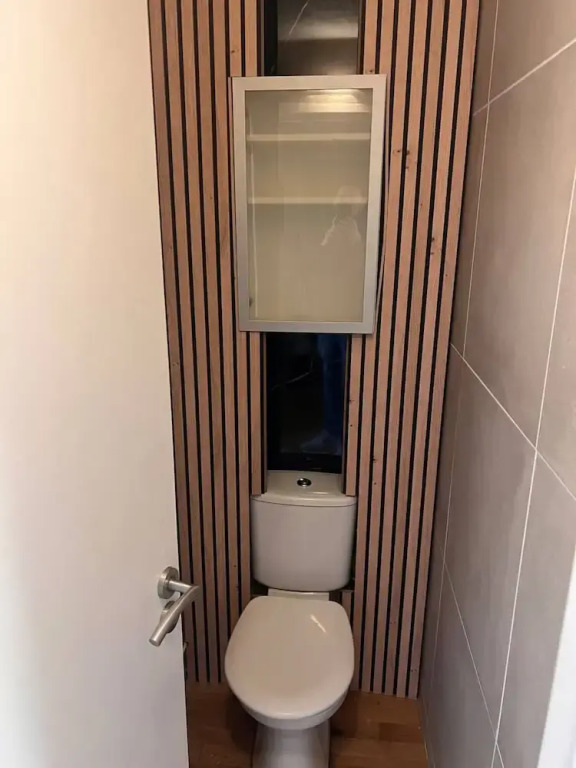Spacious Flat Near Beach