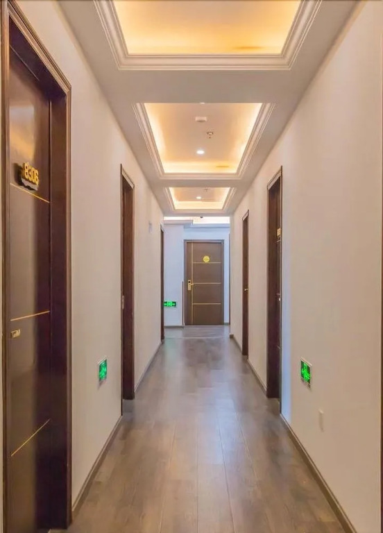 Shenhai Business Hotel