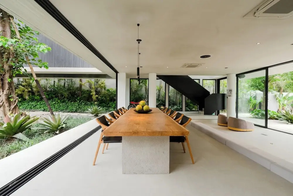 Lux Escape 6BD Architectural Masterpiece