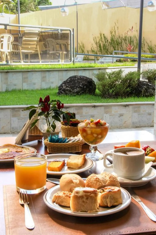 Hotel Ema Palace