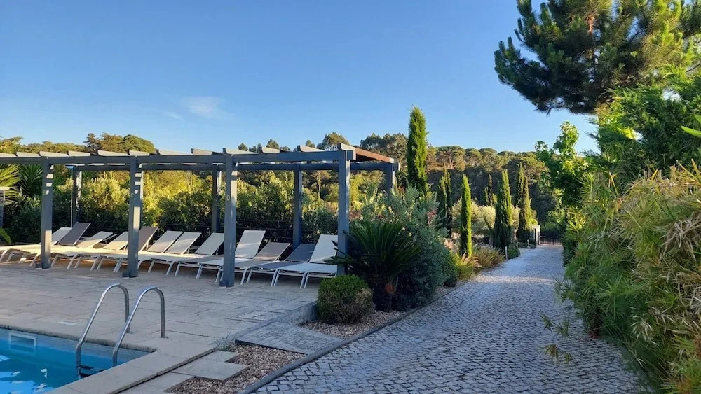 Retreat in Sesimbra with Stunning Views