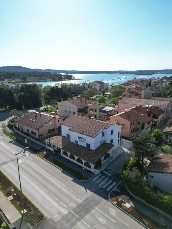 Boutique Suites Joyce Medulin with free parking