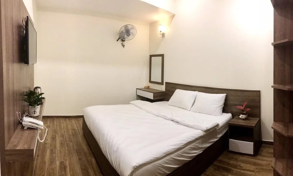 Cozy Hotel