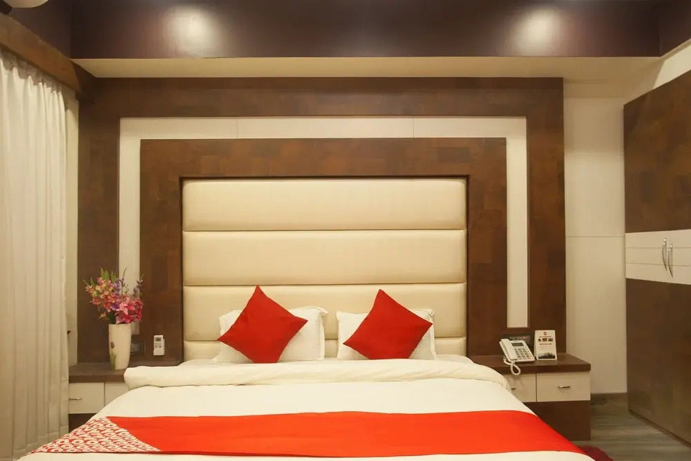 OYO 576 Hotel Daniel
