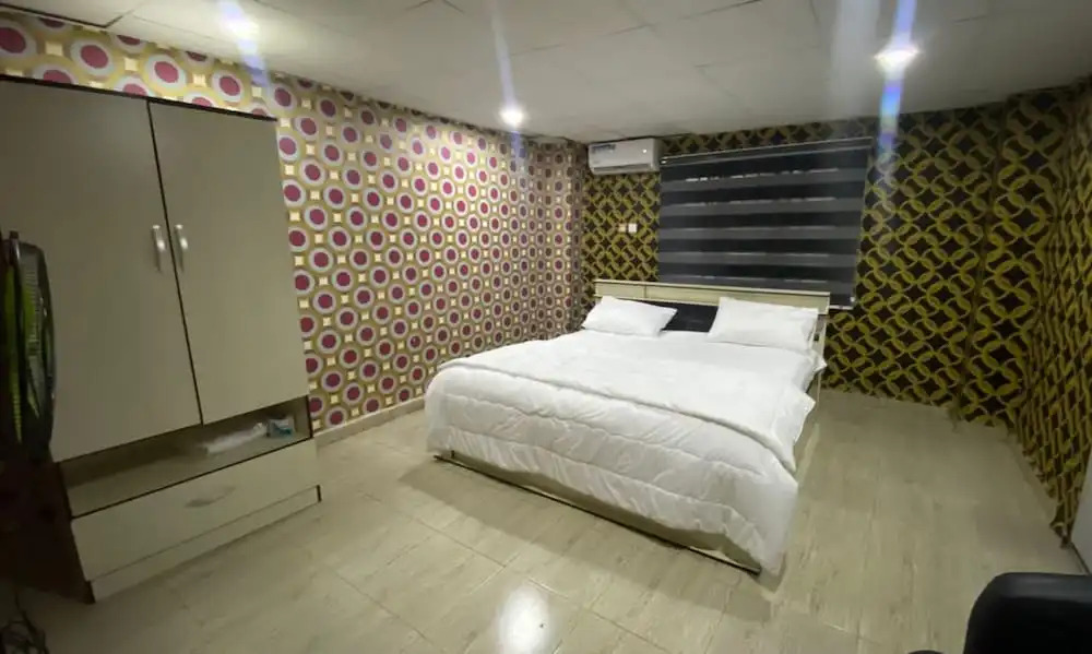 Chukzie Suites & Apartments