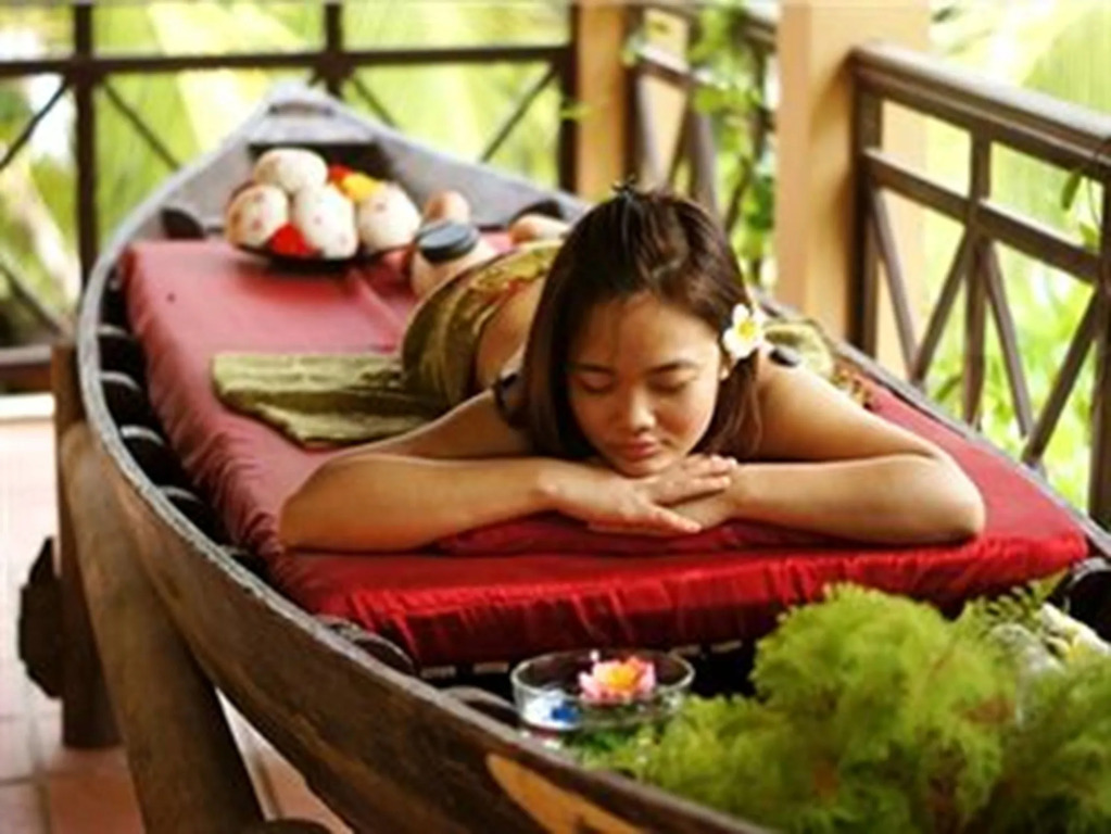 Emerald Hoi An Riverside Resort