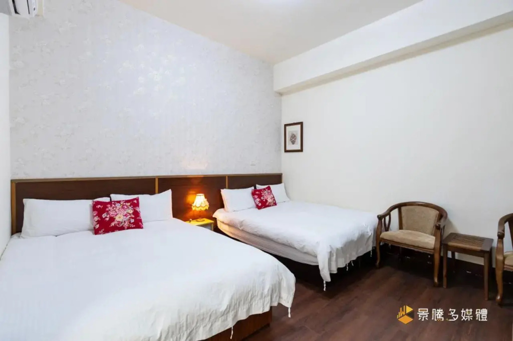 Shi Mom B&B