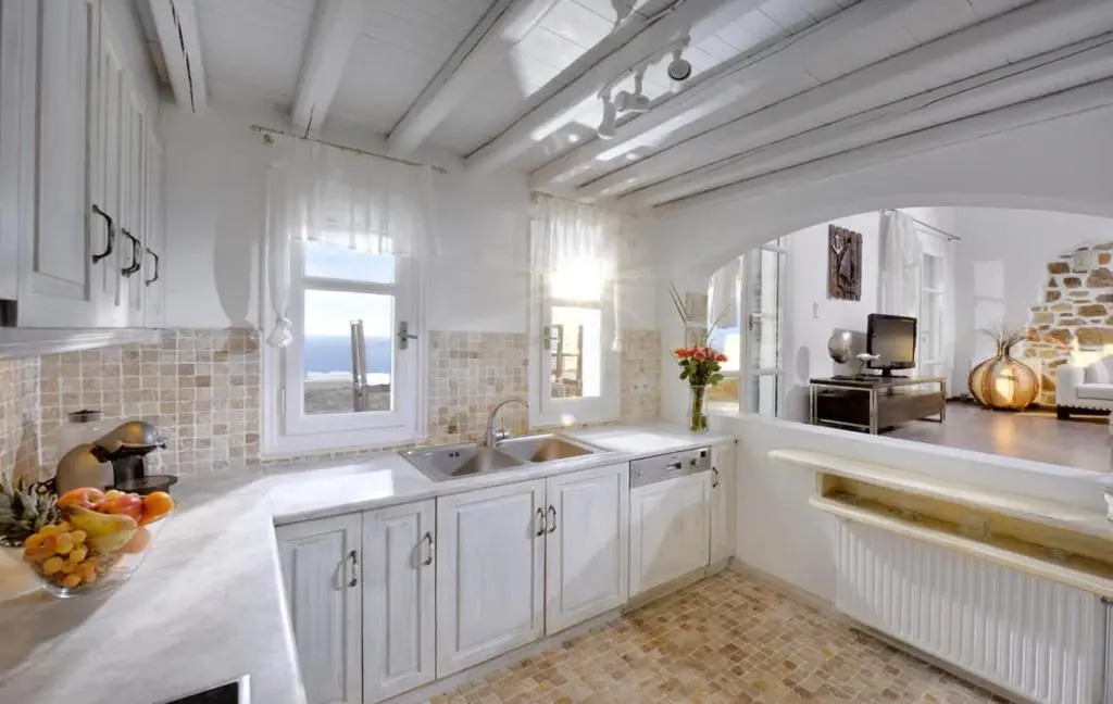 Paradisiacal Villa with Pool and Sea View in Mykonos