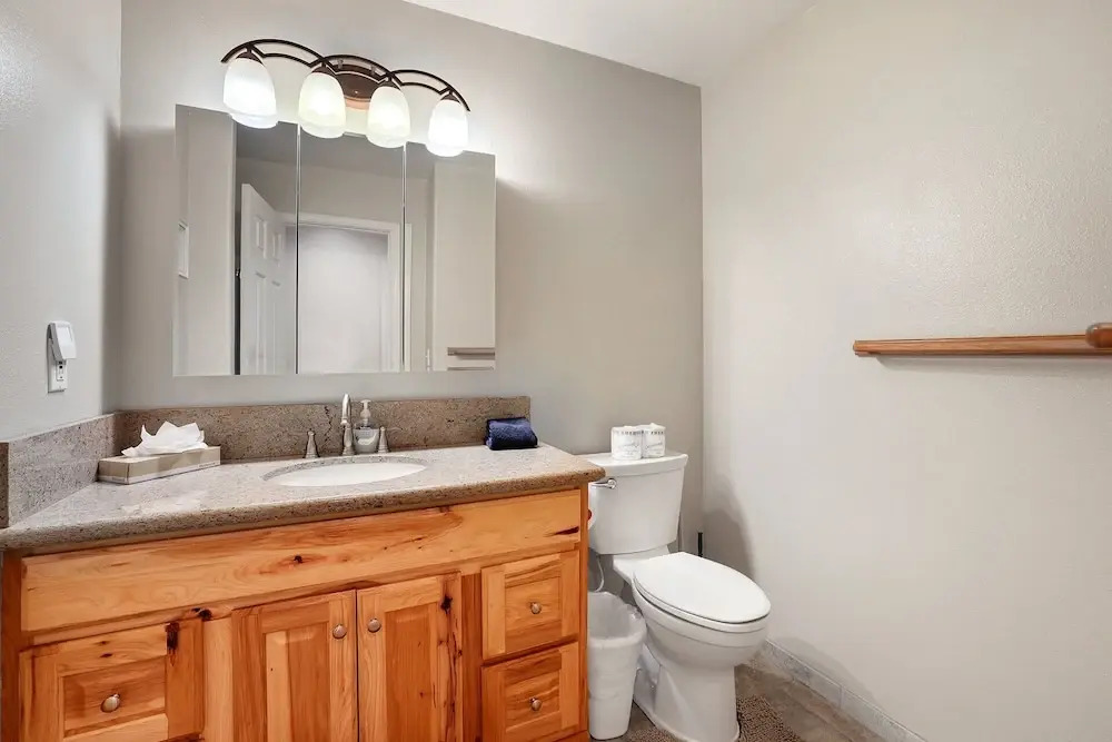 Tahoe Frost - Air Conditioned 4 Bedroom Tahoe Home