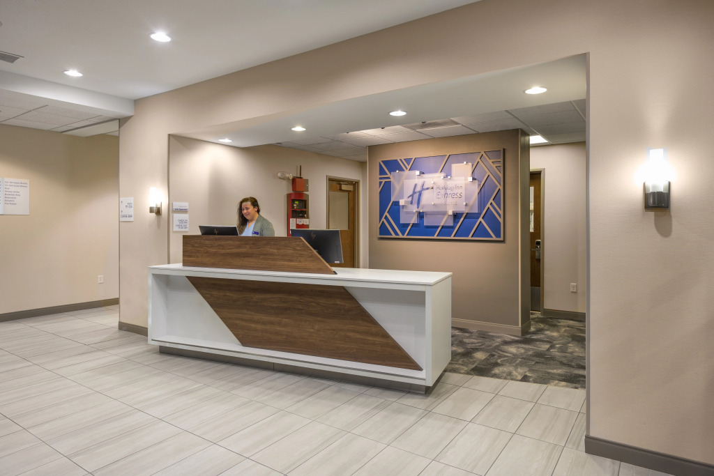 Holiday Inn Express Hotel & Suites Belgrade by IHG