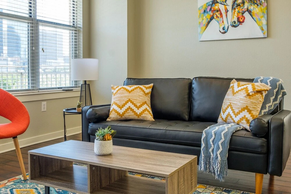 Reverchon Park Apartments by Frontdesk