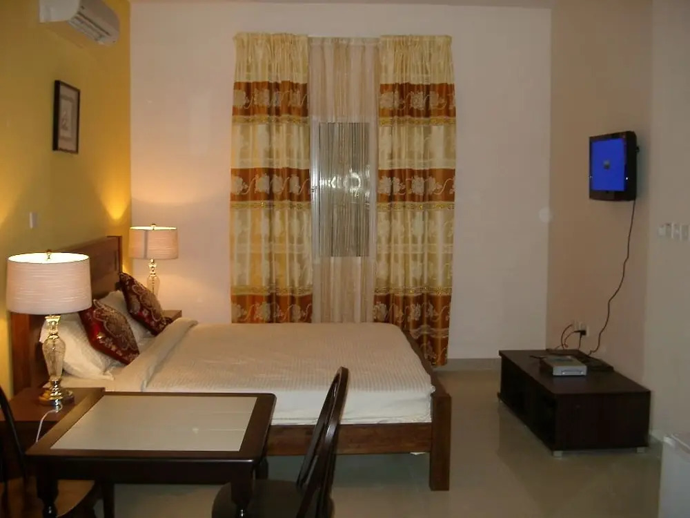 Amreen Sohar Hotel Apartment