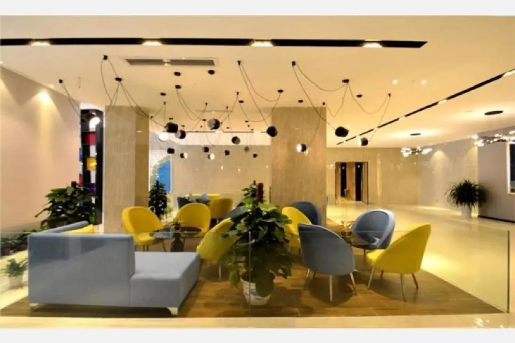 Echarm Hotel Beihai International Passenger Transport Port Yintan
