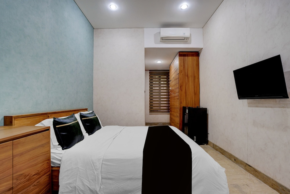 OYO 95214 Ohana Residence Karawaci