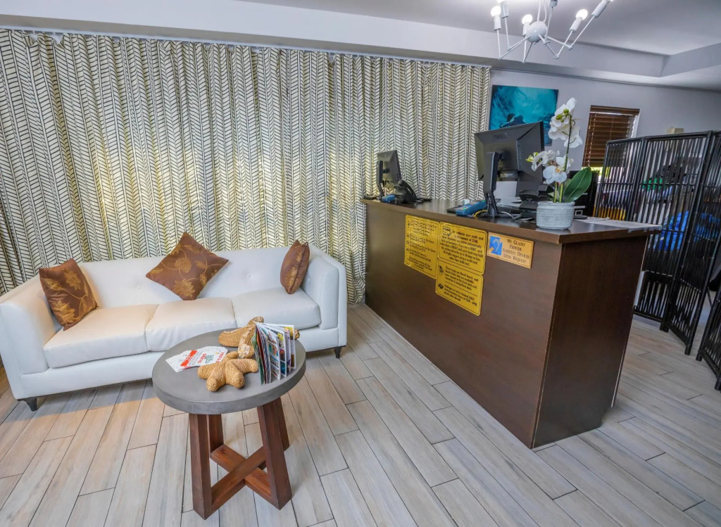 Seaside All Suites Hotel