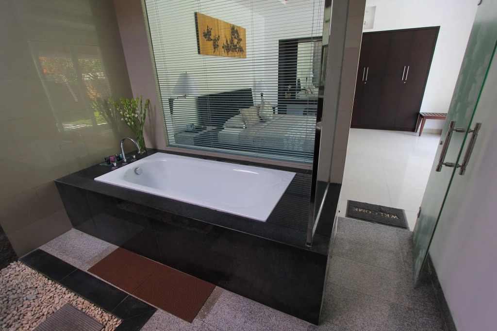 Heliconia Villa