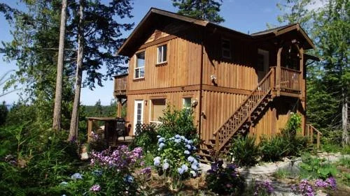 Secret Cove Cottage Suites