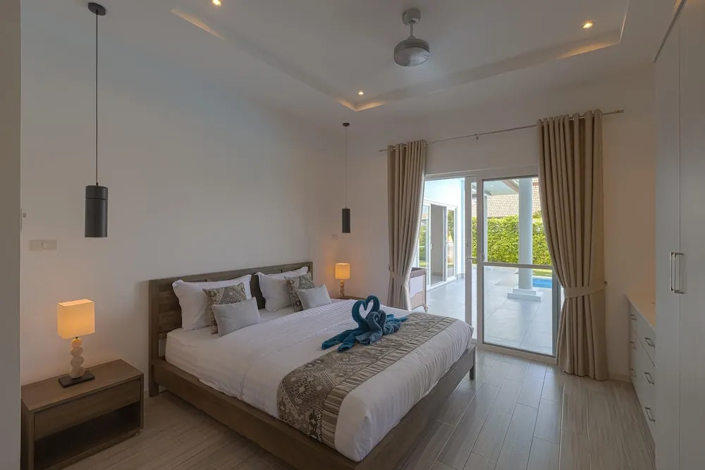 Modern 3 Bedroom Private Pool Villa - MP67