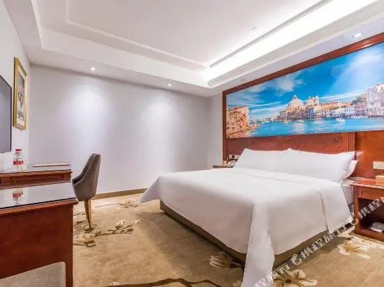 Vienna Hotel (Zhongshan Sanjiao)